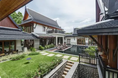 Image de Salika 6 Bedroom Thai Style Pool Villa Rawai