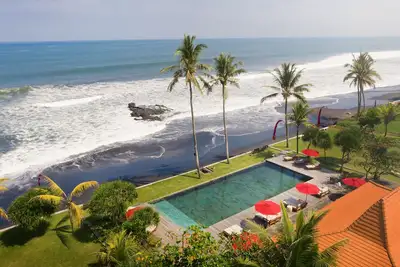 Image de Serene Escape in One Suite Room w/ Sea View