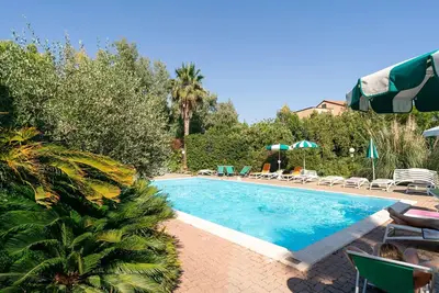 Image de Appartement à Loano avec piscine partagée