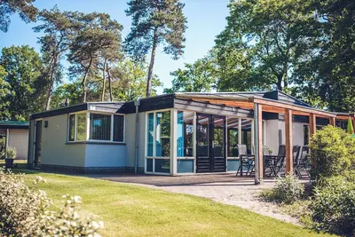 Image de Bungalow situé au centre à proximité des commodité