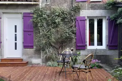 Image de Charming 1-bedroom bed & breakfast in lovely Val-d'Oire-et-Gartempe with WiFi