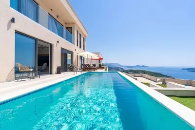 Image de Green Horizon - Luxurious 4-bedroom Sea View Villa