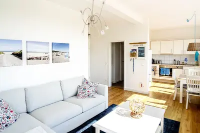 Image de Relaxing vacation apartment Vördör in the Süderoog house on Juist