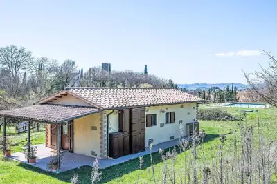 Image de Bel appartement dans une maison de vacances avec Wifi, piscine, climatisation, Tv, patio, parking