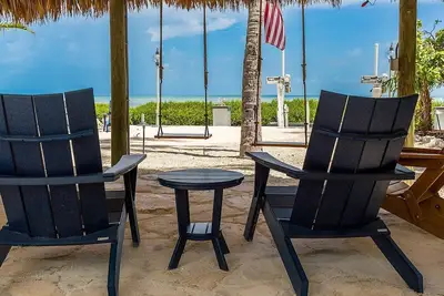 Image de The Katch on the Ocean in Duck Key w/ Pool and loads of privacy 2 kayaks included