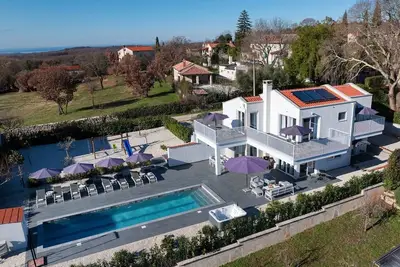 Image de Family Oasis Belladonna