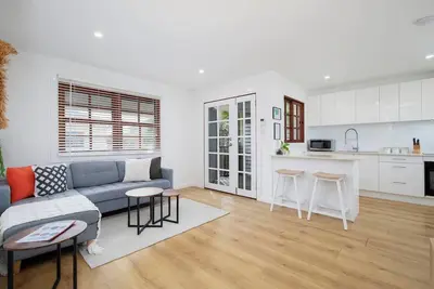 Image de Buchanan Hideout Cosy Bungalow by Merewether Beach