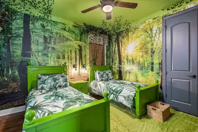 Image de Last Minute Disney Getaway! Private Pool & Themed Bedrooms. Book Now! #115457