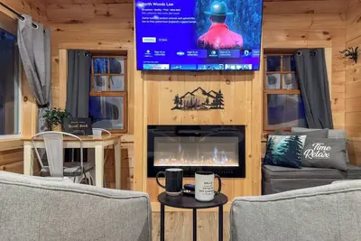 Image de Atv/hiking/biking cozy getaway!