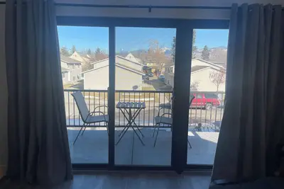 Image de Bright & Modern 2-Bedroom Duplex, Central Missoula