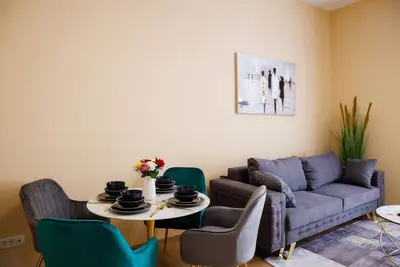 Image de Stay Where Emperors Slept in Old Town