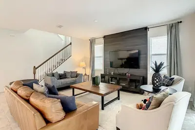 Image de Last Minute Disney! Private Pool, Game Room & Themed Bedrooms. Book Now! #128691