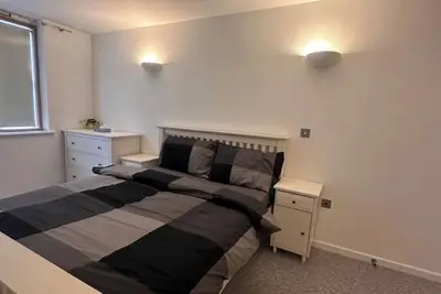 Image de Prime Stay near Train Station