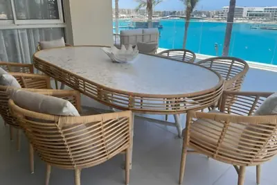 Image de Stunning 3-Br  Marina Marassi