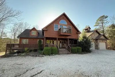 Image de Beautiful 3 bed, 3. 5 bath at Cedar Stone in Eminence Mo. Sleeps up to 16 guests.