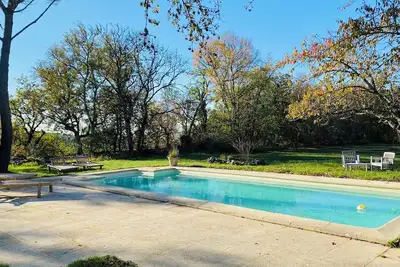Nouveau Gîte cosy avec piscine au Sud du Lot