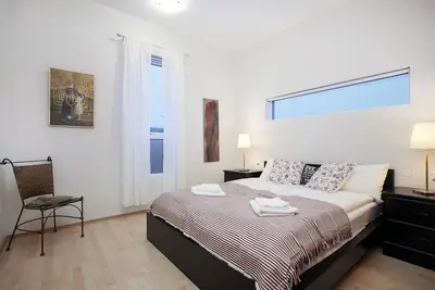 Image de 3-bedroom house in delightful Reykjanesbær with WiFi