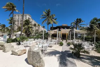 Image de Charming 2-bedroom resort Marriott Surfclub with Ac, WiFi in delightful Noord