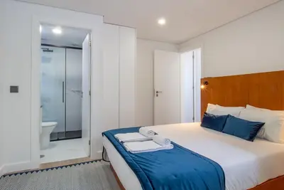 Image de Quiet Duplex w/ Patio in Lapa by LovelyStay