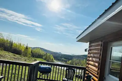 Image de Stunning view of Lake Superior nestled on 61 acres.