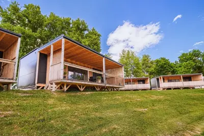 Image de Three Bedroom Mobile Home 15/020