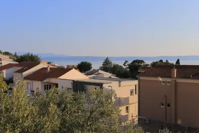 Image de Apartments Roščić - Classic Two Bedroom Apartment with Balcony and Sea View