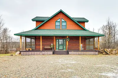 Image de Fish & Swim: Lakefront Mora Home on 2 Acres!