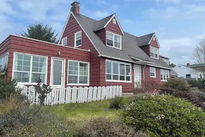 Image de Redwoods - Spacious Elegance Overlooking the Pacific