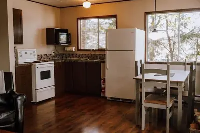 Image de Private one-bedroom cottage with an ocean view