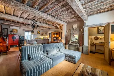 Image de Maison de charme avec jardin intimiste & bassin romain – 6 pers