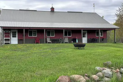Image de Charming cabin with Ac and WiFi in tranquil Luck