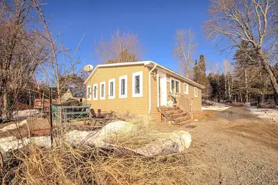 Image de Le serein d’Avellin-Chalet au bord du lac, kayak, activités en famille