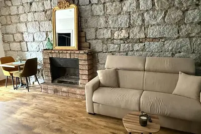 « Caseddu » Petite Maison En Pierre