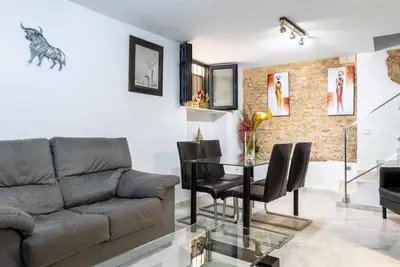 Image de Appartement 'Duplex Sevilla Centro' avec Wi-Fi et climatisation