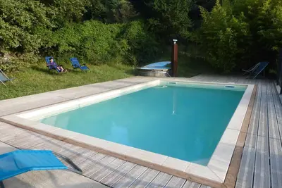 Image de Chalet 'Jaune 4 - 5 Personnes' avec balcon et Wi-Fi