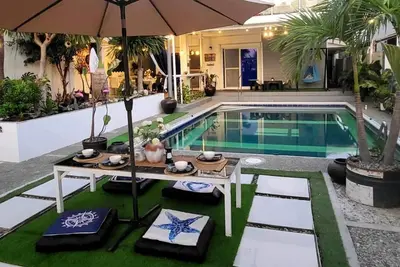 Image de Modern 3-bedroom house with Ac, WiFi and pool in lovely Bacnotan