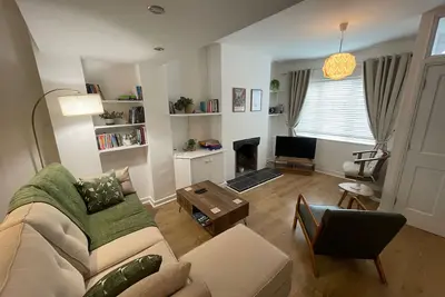 Image de FamilyFriendly - Sleeps6 - PrivateParking - Garden