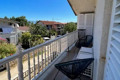 Image de Appartement de deux chambres avec la terrasse Sabunike, Zadar (A-24172-a)