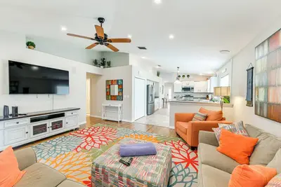 Image de Welcome to Shangri-La Resort: Home w/ Pool!