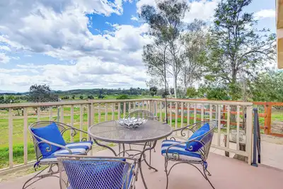 Image de Near Wineries & Dining: Exquisite Menifee Home!