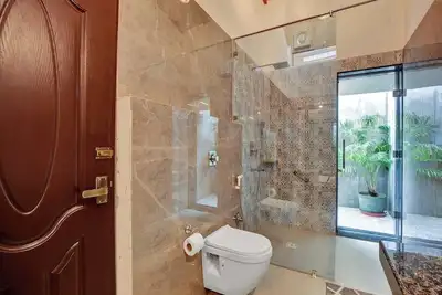 Image de Modern 5bhk Villa with Private Pool, Bonfire Area & Mountain Views