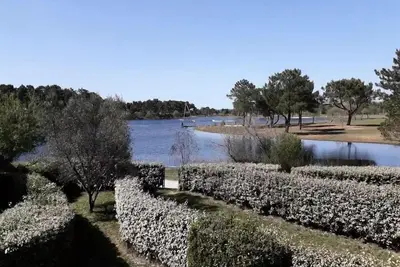 Image de 155 - Charmant appartement Hourtinais vue sur le lac