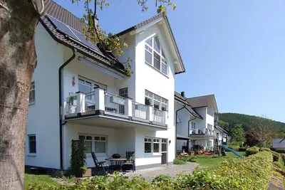 Image de Appartement \"Am Kamp\" avec vue sur les montagnes, terrasse privée et Wi-Fi