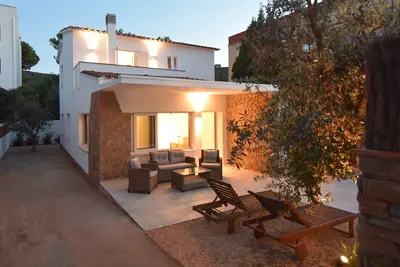 Image de Villa à L'Escala près de Cala Montgó