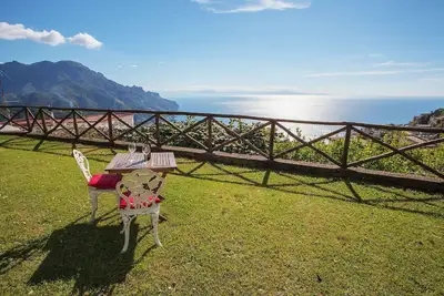 Image de Maison de vacances Ă Scala avec 2 chambres Ă coucher, 4 couchages