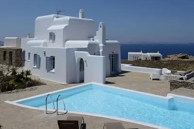 Image de Villa à Myconos avec 5 chambres à coucher, 10 couchages
