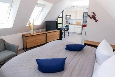 Image de Romantic vacation apartment with balcony and limited sea view on Juist