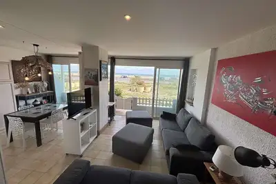 Image de Appartement rénové en bord de mer - 6 couchages