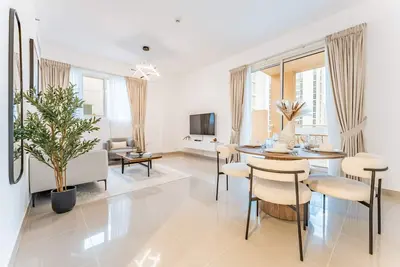 Image de City View 1br Just Steps from the Mall, Roxana Residence B, Jvc