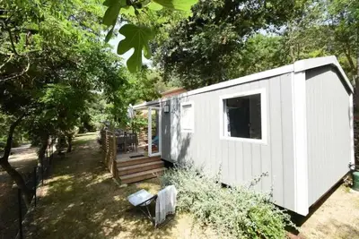 Image de Camping 4 étoiles - Piscine  - ccbagah